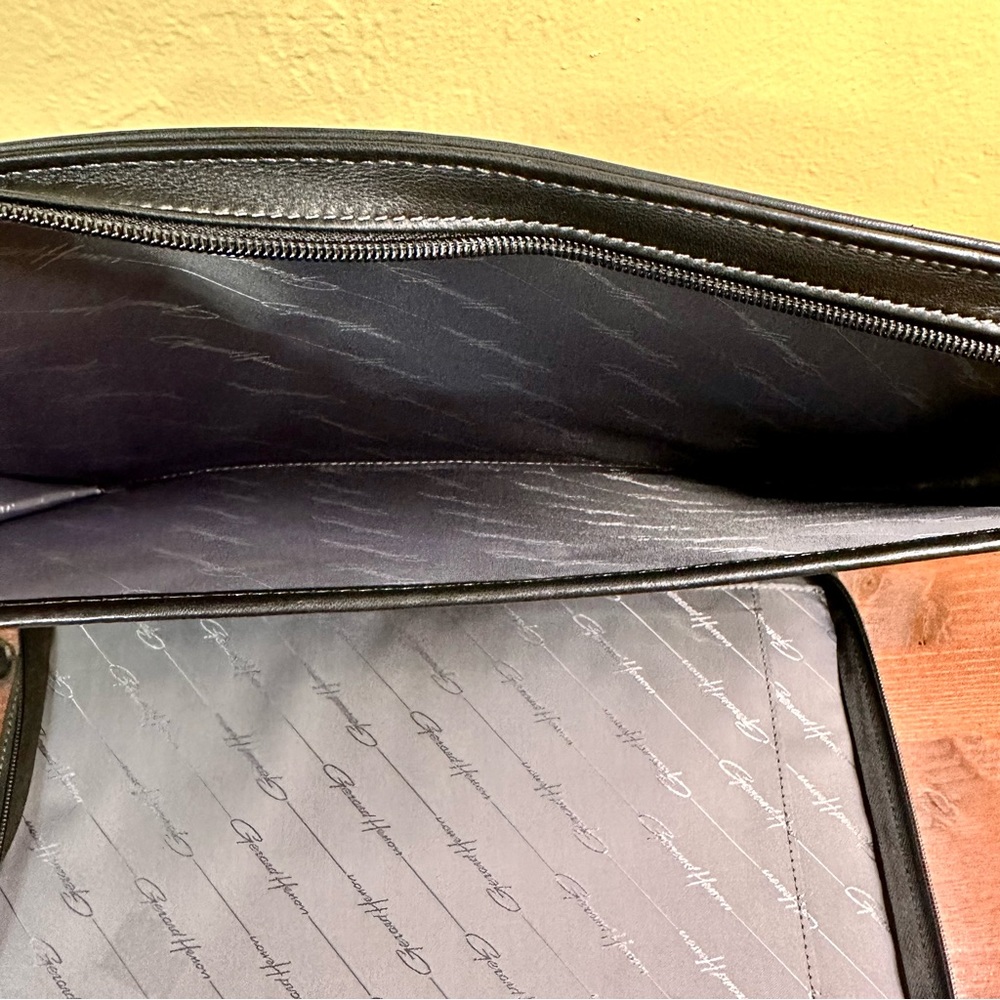 Gerard Henon Leather Zippered 3-Ring Binder with Handle Briefcase - Picture 7 of 8